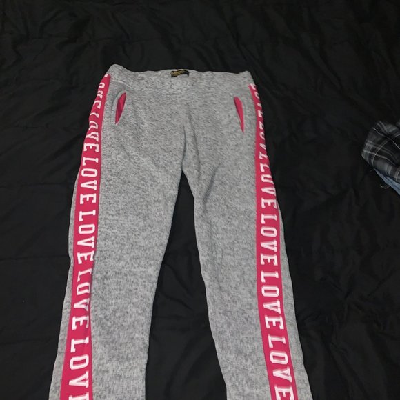 Sweat pants. - Picture 2 of 4